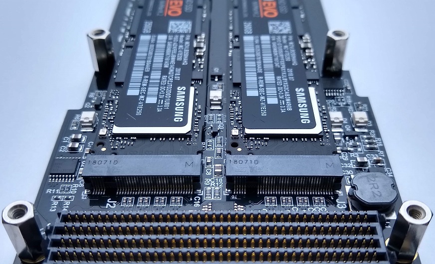 FPGA Drive FMC with two SSDs loaded